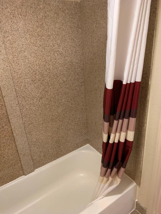 Red Roof Inn Atlanta - Six Flags Lodge West Bagian luar foto