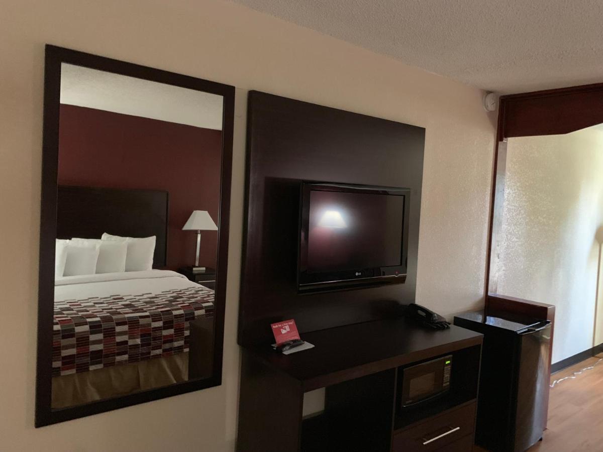 Red Roof Inn Atlanta - Six Flags Lodge West Bagian luar foto